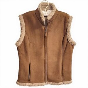 Vintage Rustic Cabincore Sherpa Faux Shearling Suede Full Lined Vest Zip Pockets